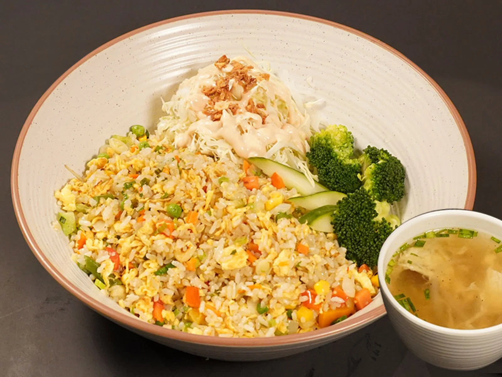 Egg & Vegetable Fried Rice (야채볶음밥)