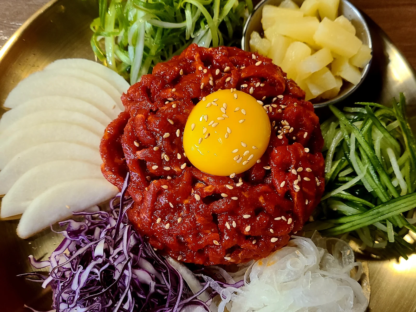Spicy raw beef tartare (육회)